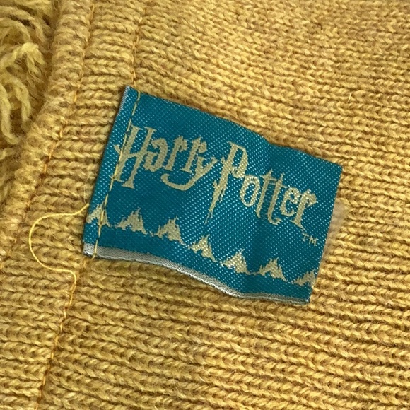🦄 Harry Potter Hufflepuff wool knit scarf - Picture 6 of 9